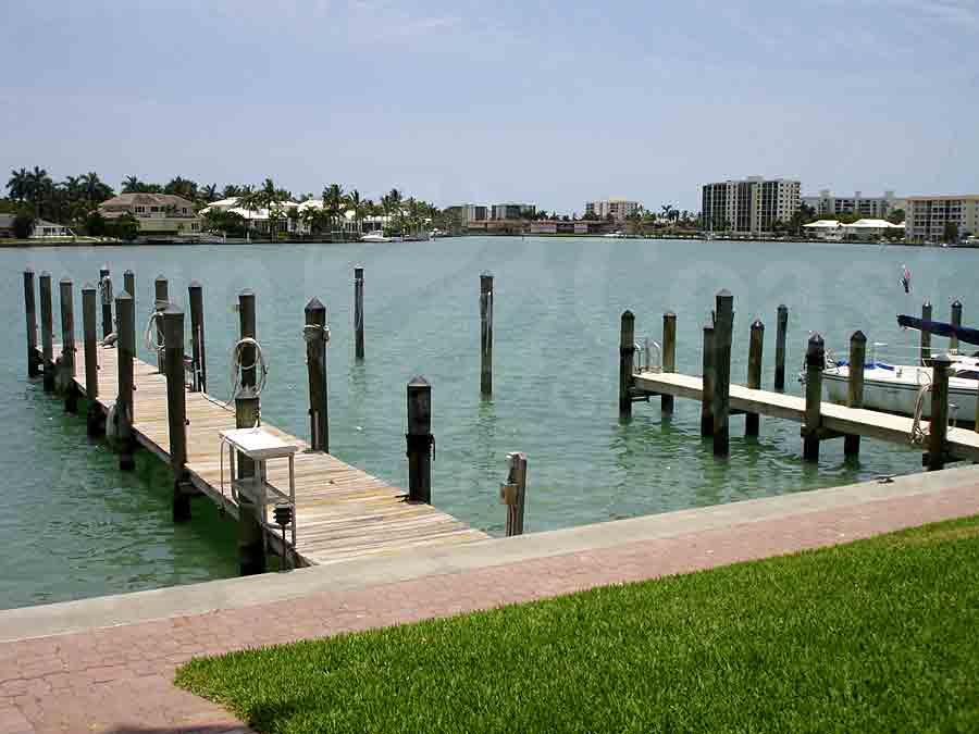 Moorings Bay Apts Docks